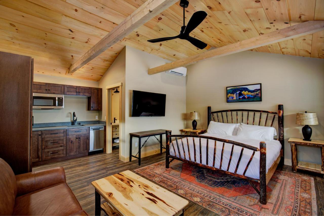 The Lodge By Sunapee Stays Extérieur photo